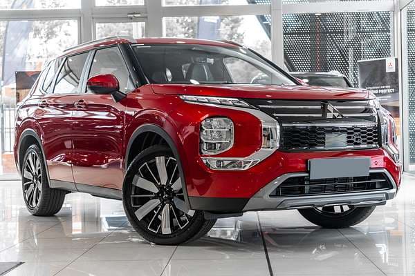 2025 Mitsubishi Outlander