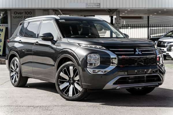 2025 Mitsubishi Outlander