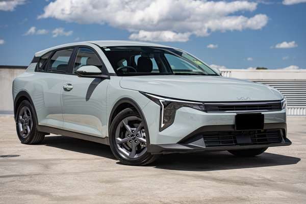 2025 Kia K4